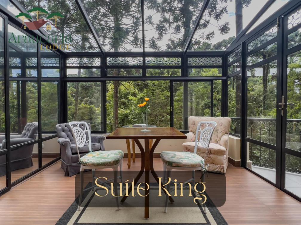 Araucaria Lodge Campos do Jordão エクステリア 写真