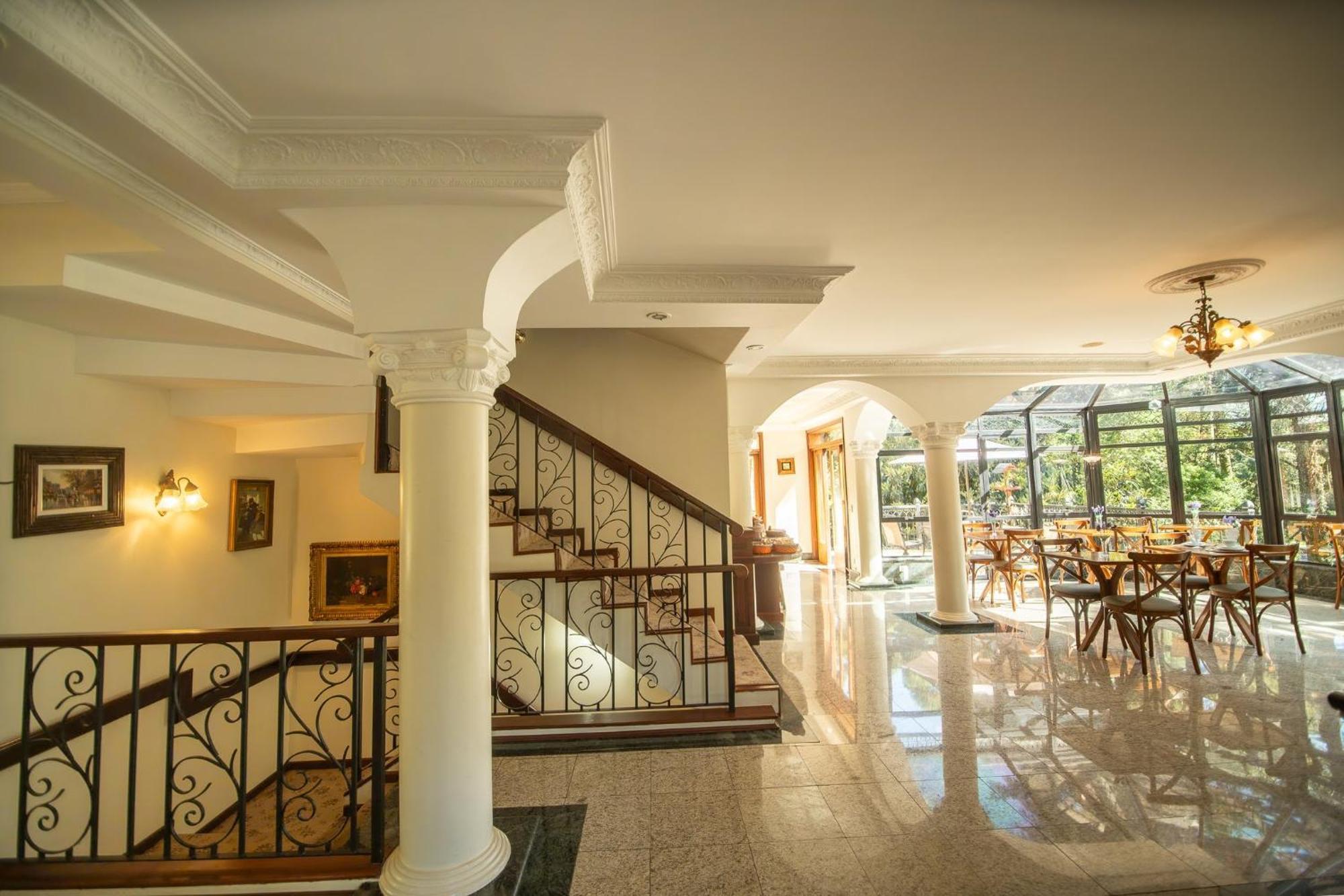 Araucaria Lodge Campos do Jordão エクステリア 写真