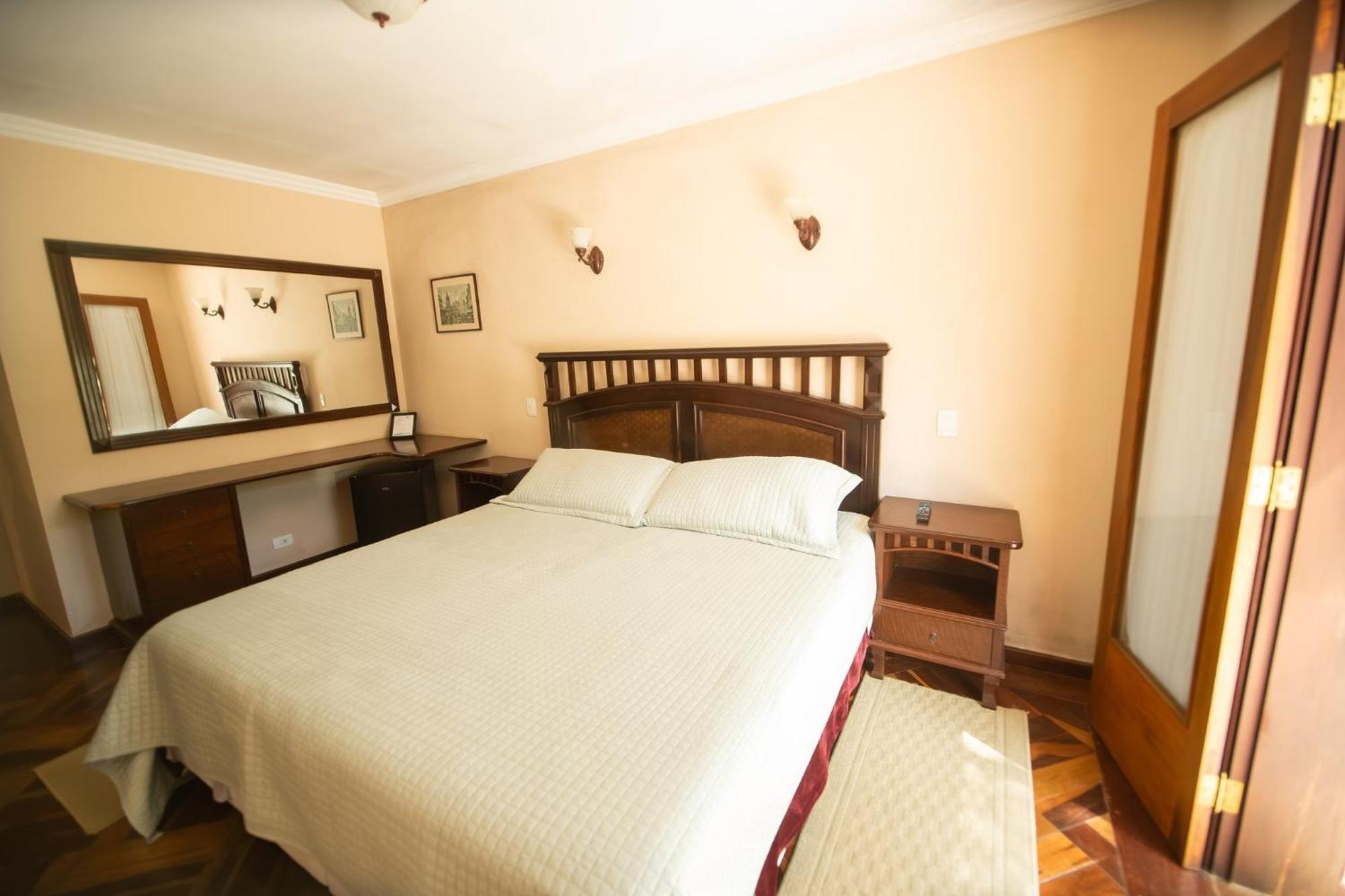 Araucaria Lodge Campos do Jordão エクステリア 写真