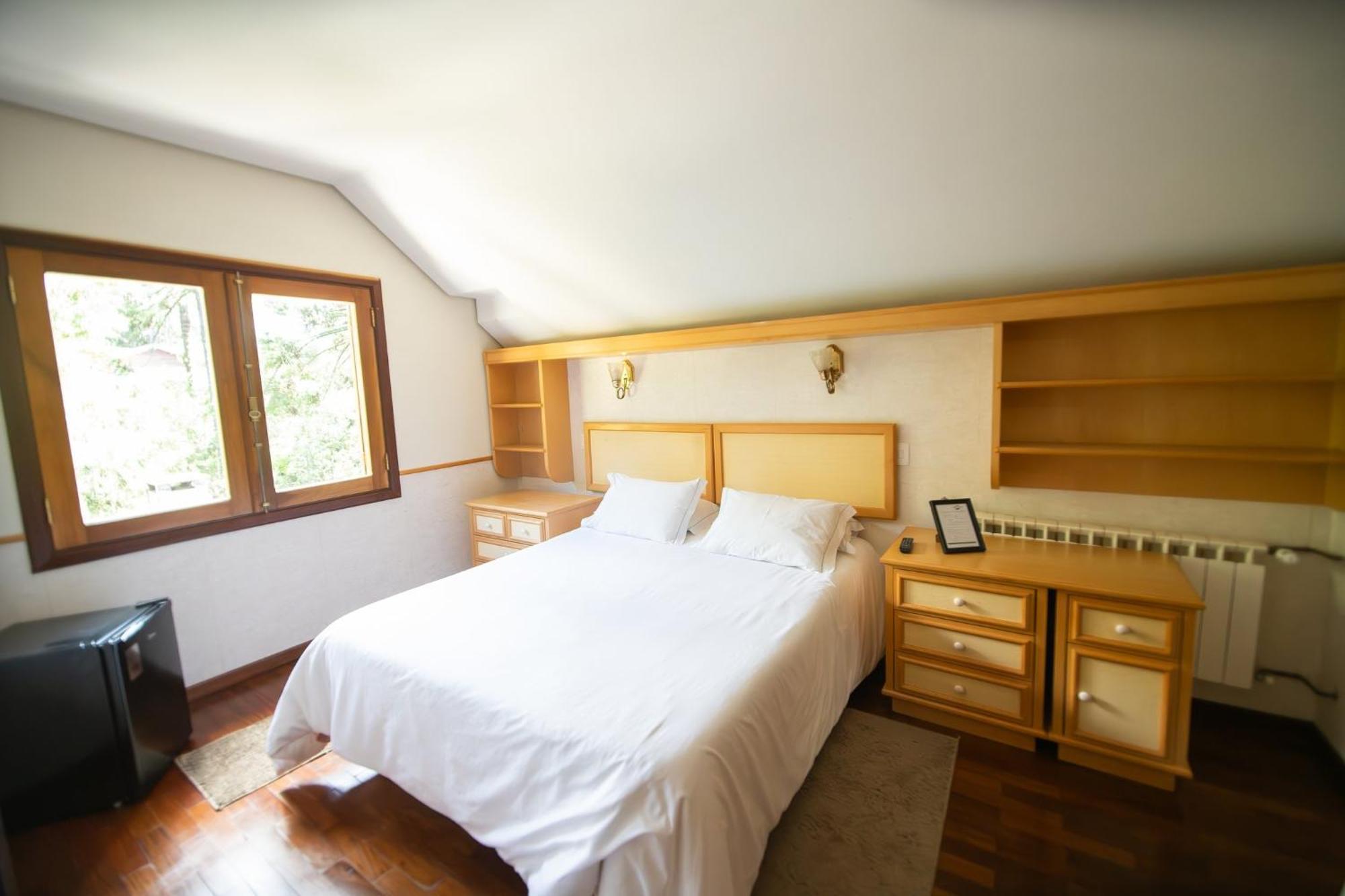 Araucaria Lodge Campos do Jordão エクステリア 写真